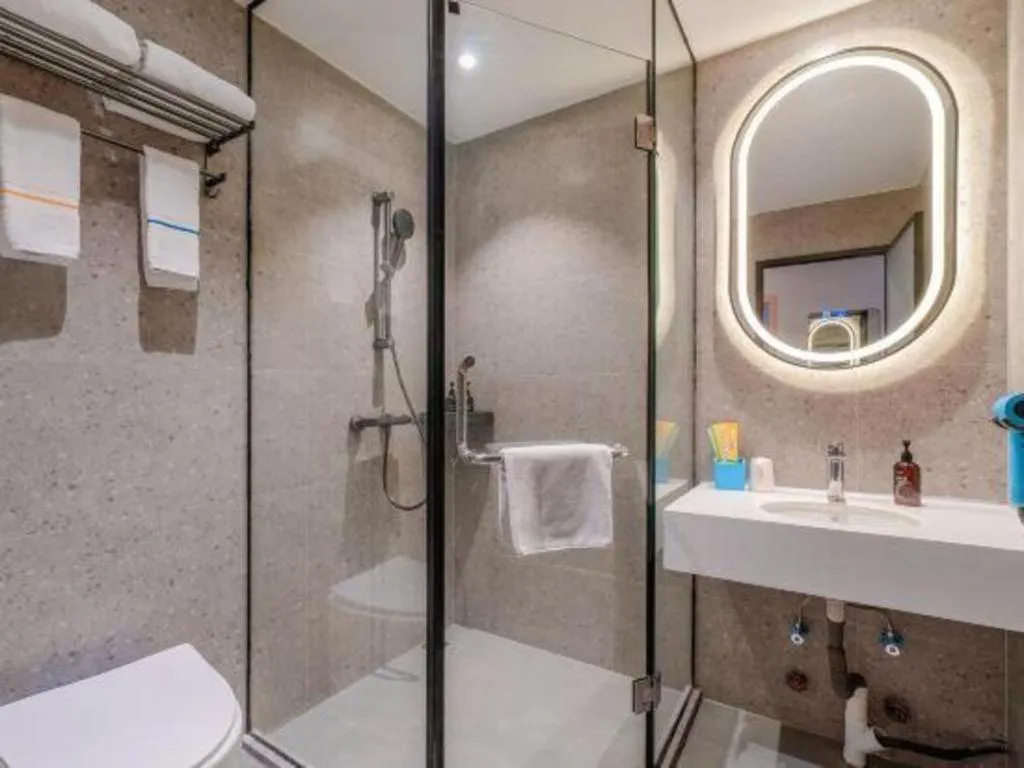 City Comfort Inn Guilin North High Speed Railway Station Square