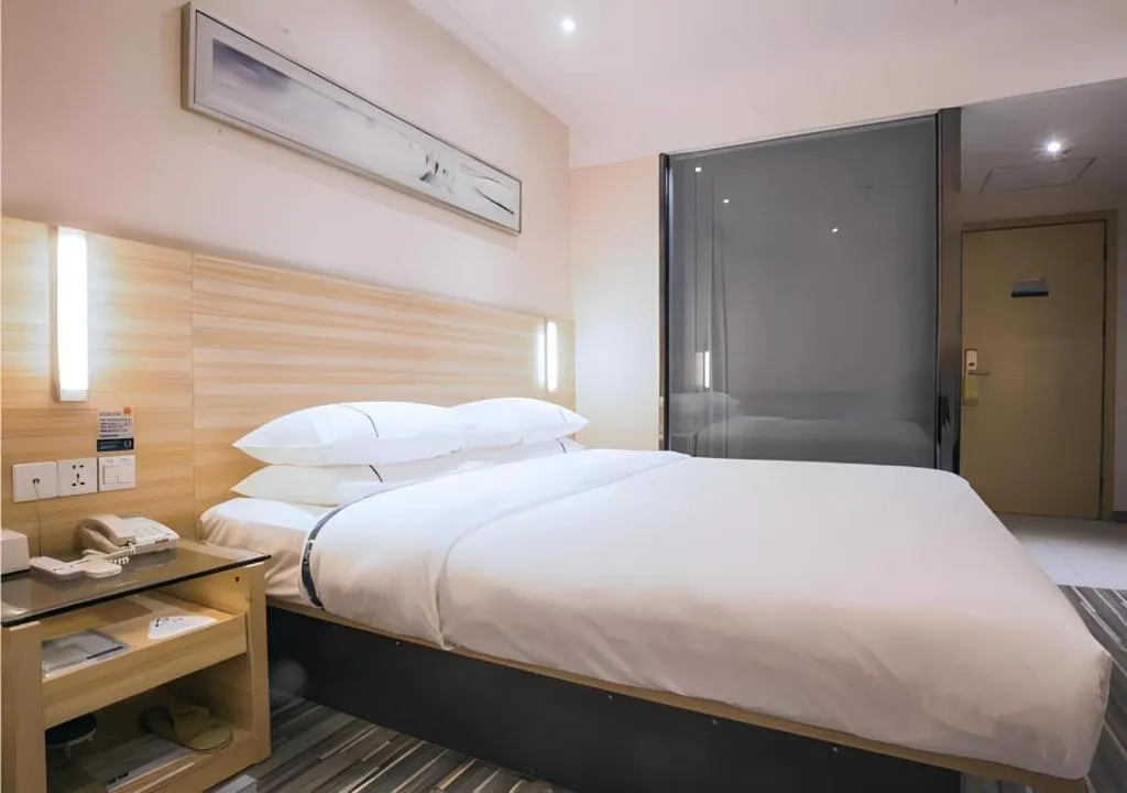 Bed in City Comfort Inn Changsha Wuyi Avenue Yingbin Road