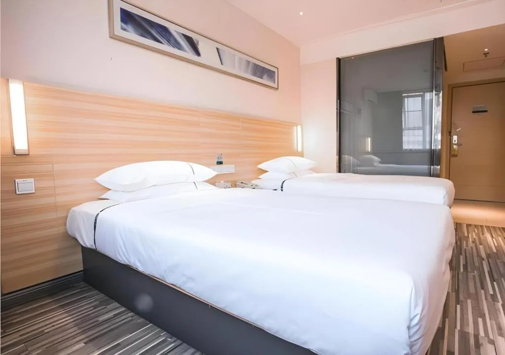 Bed in City Comfort Inn Changsha Wuyi Avenue Yingbin Road