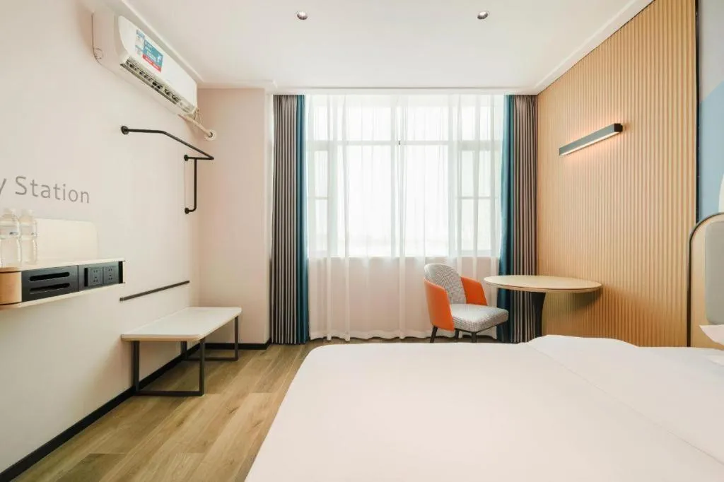 Bed in City Comfort Inn Chongzuo Youyi Avenue