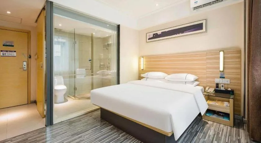 Bed in City Comfort Inn Chongzuo Youyi Avenue