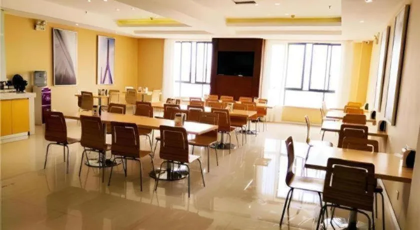 City Comfort Inn Baise Pingguo Pingxin Road