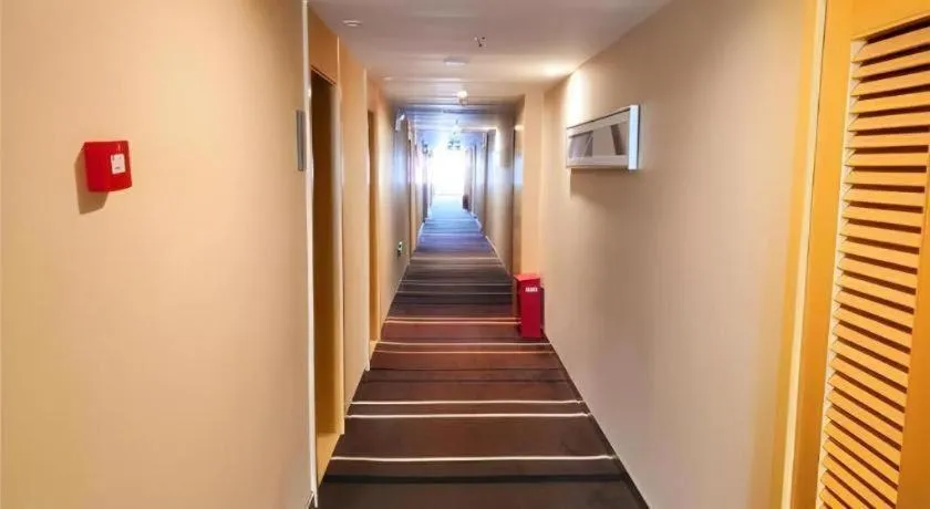 City Comfort Inn Baise Pingguo Pingxin Road