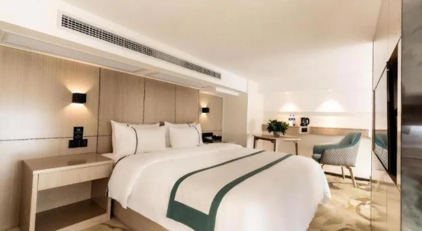 Bed in City Comfort Inn Hefei Mingzhu Square Fanhua Avenue