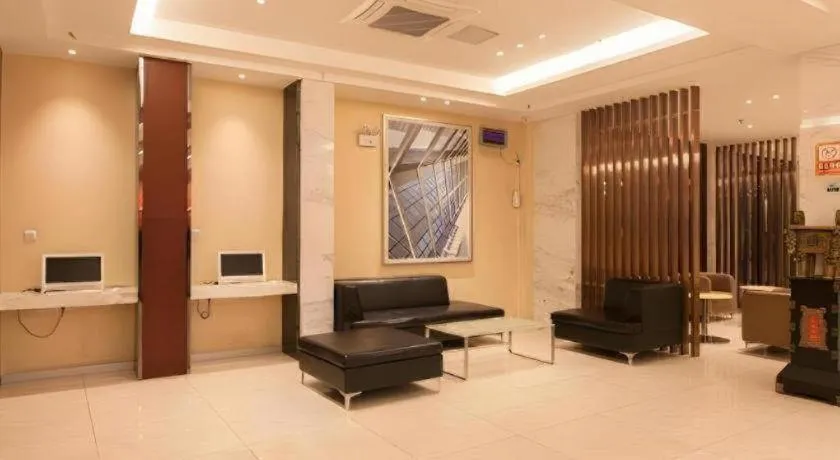 City Comfort Inn Wuhan Zoo Guobo Maying Road Metro Station