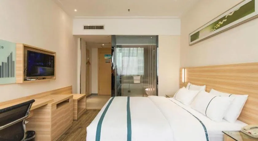 Bed in City Comfort Inn Wuhan Zoo Guobo Maying Road Metro Station