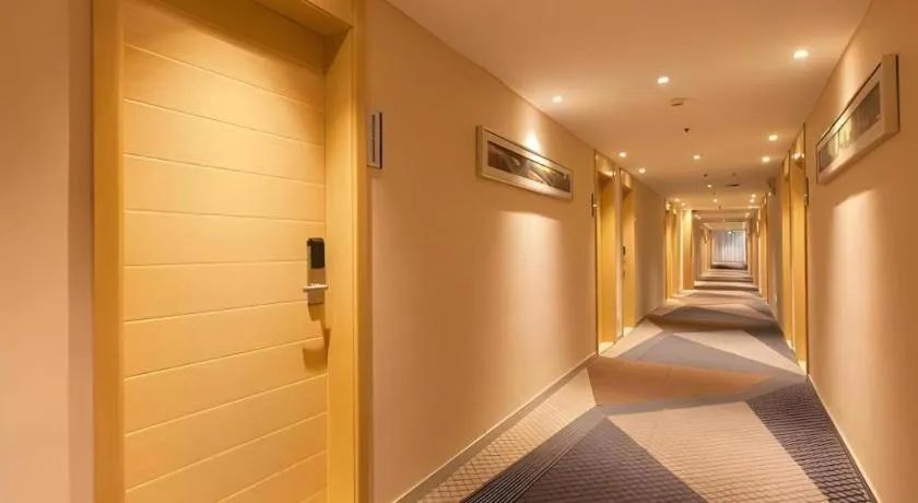 City Comfort Inn Wuhan Zoo Guobo Maying Road Metro Station