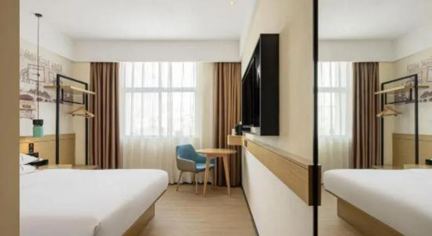 Bed in City Comfort Inn Shanwei Luhe