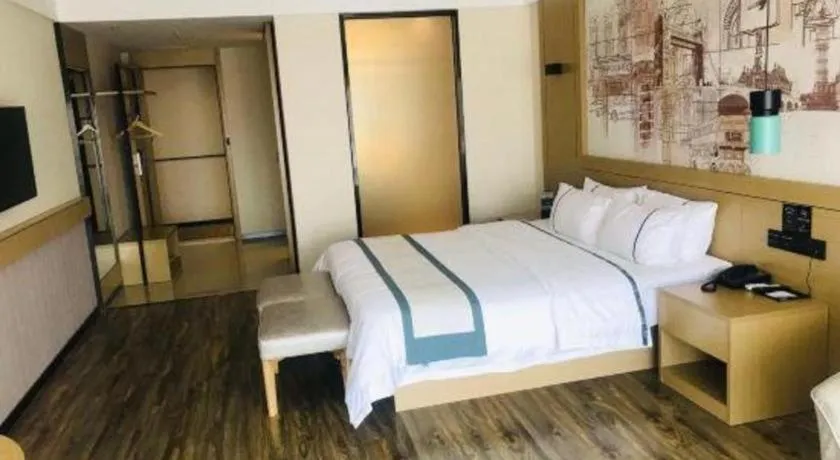 Bed in City Comfort Inn Nanchang Jiangxi Normal University