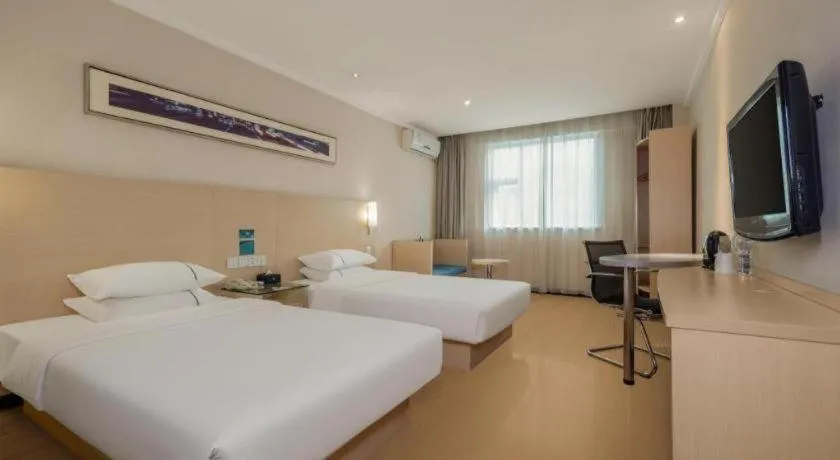 Bed in City Comfort Inn Nanning Zoo Metro Station