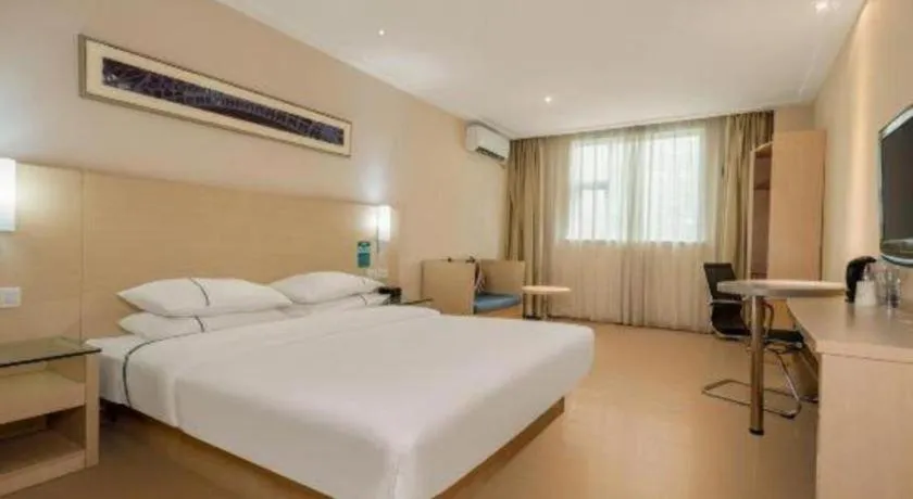 Bed in City Comfort Inn Nanning Zoo Metro Station