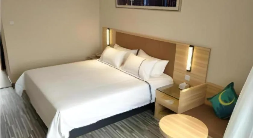 Bed in City Comfort Inn Luohe Railway Station Jiefang Road