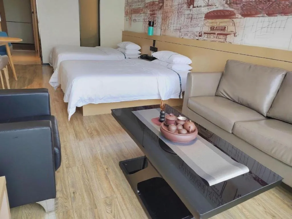 Bed in City Comfort Inn Nanning International Exhibition Jinhu Plaza