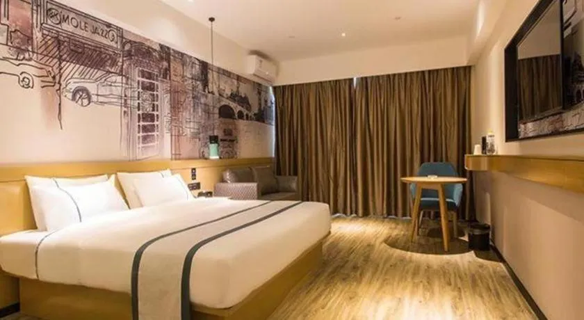 Bed in City Comfort Inn Nanning International Exhibition Jinhu Plaza