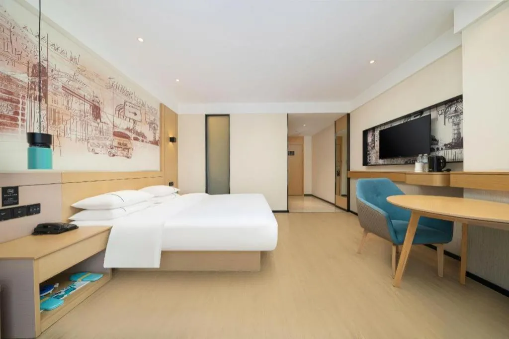 Bed in City Comfort Inn Nanning International Exhibition Jinhu Plaza