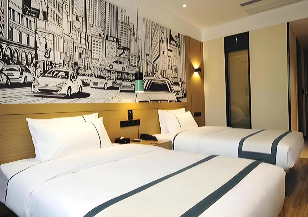 Bed in City Comfort Inn Suizhou Bingzi Wanda