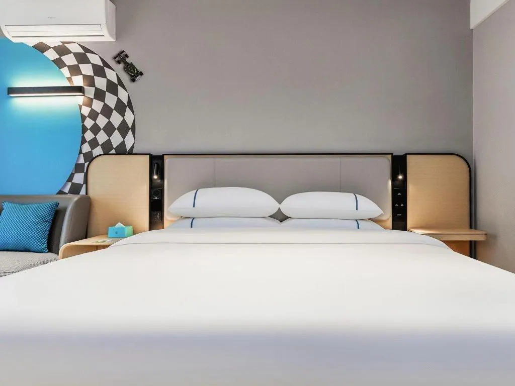 Bed in City Comfort Inn Chongqing Shiqiao Plaza Metro Station