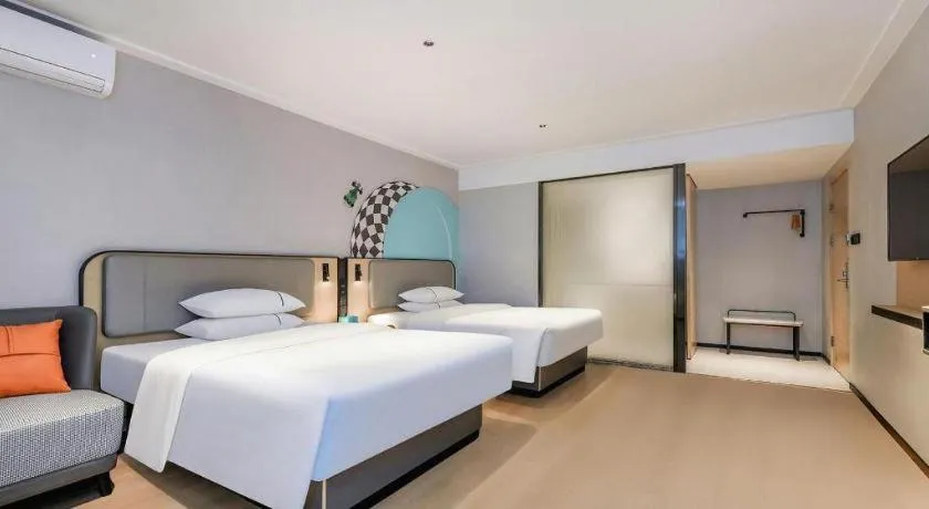 Bed in City Comfort Inn Chongqing Shiqiao Plaza Metro Station