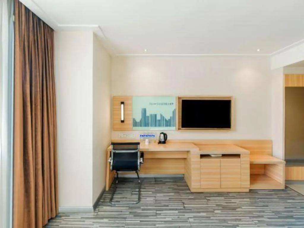 Bed in City Comfort Inn Chongqing Shiqiao Plaza Metro Station