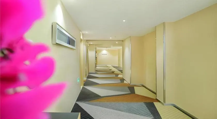 Bed in City Comfort Inn Chongqing Shiqiao Plaza Metro Station