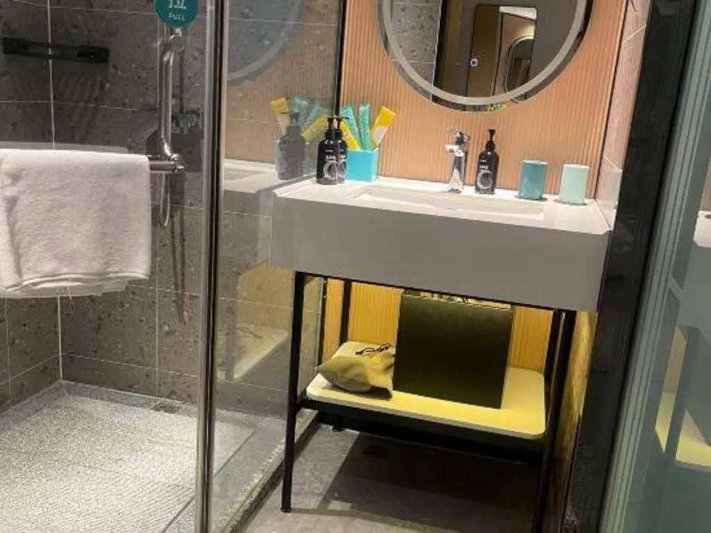 City Comfort Inn Chongqing Shiqiao Plaza Metro Station