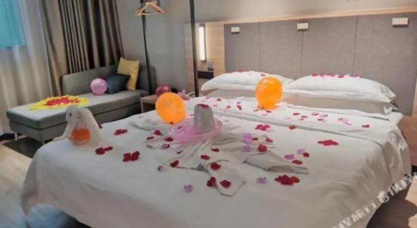 Bed in City Comfort Inn Chongqing Shiqiao Plaza Metro Station