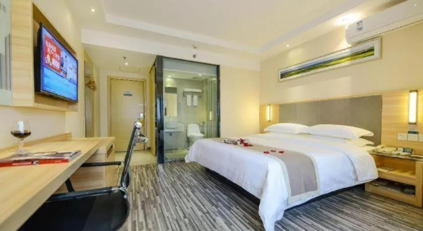 Bed in City Comfort Inn Chongqing Daping Shidai Tianjie