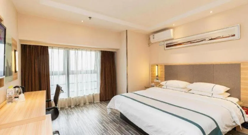 Bed in City Comfort Inn Chongqing Daping Shidai Tianjie