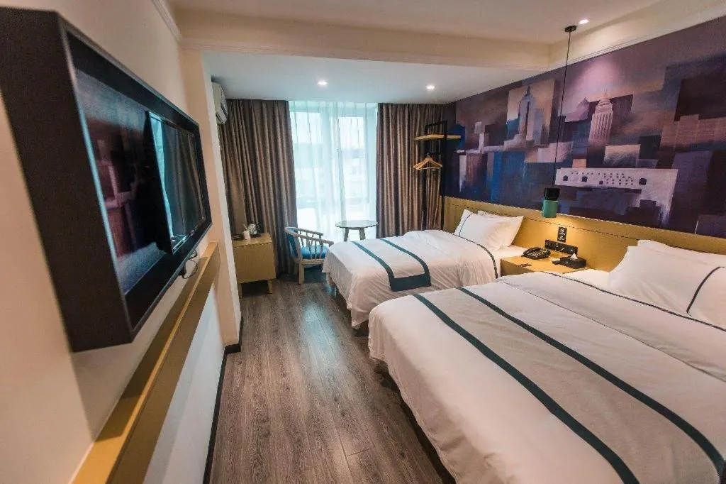 Bed in City Comfort Inn Shaoguan High-speed Railway Station Xilian Examination Center