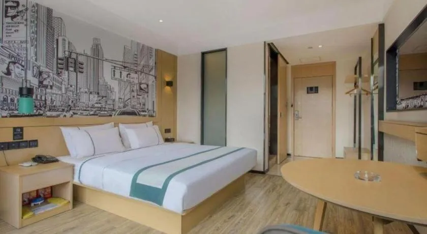 Bed in City Comfort Inn Changde Lixian Taohuatan