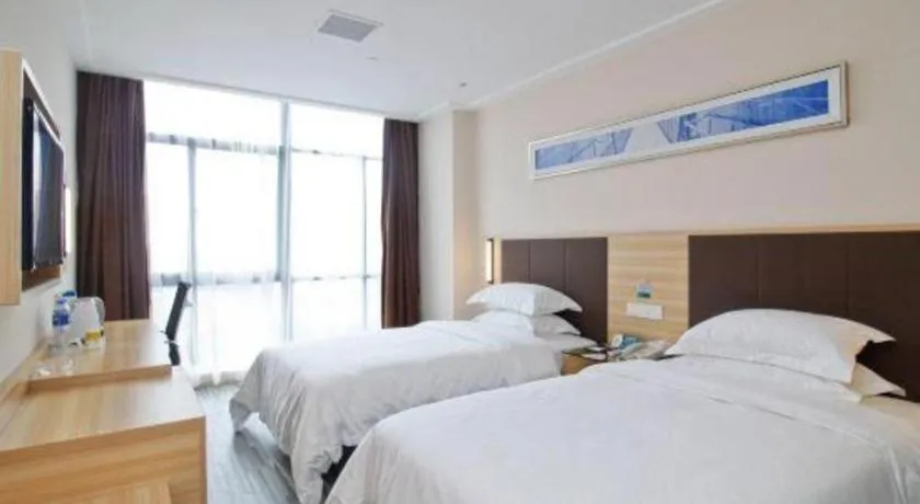 Bed in City Comfort Inn Hefei Binhu Wanghu Building Exhibition Center