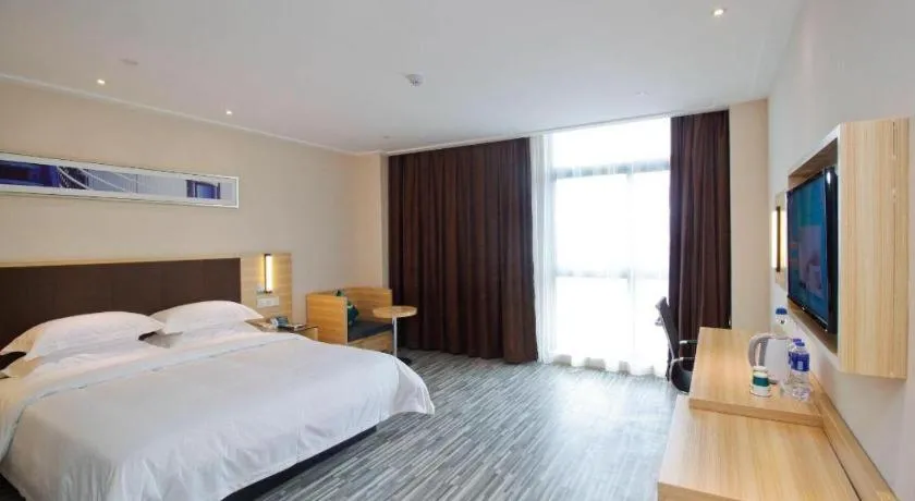 Bed in City Comfort Inn Hefei Binhu Wanghu Building Exhibition Center