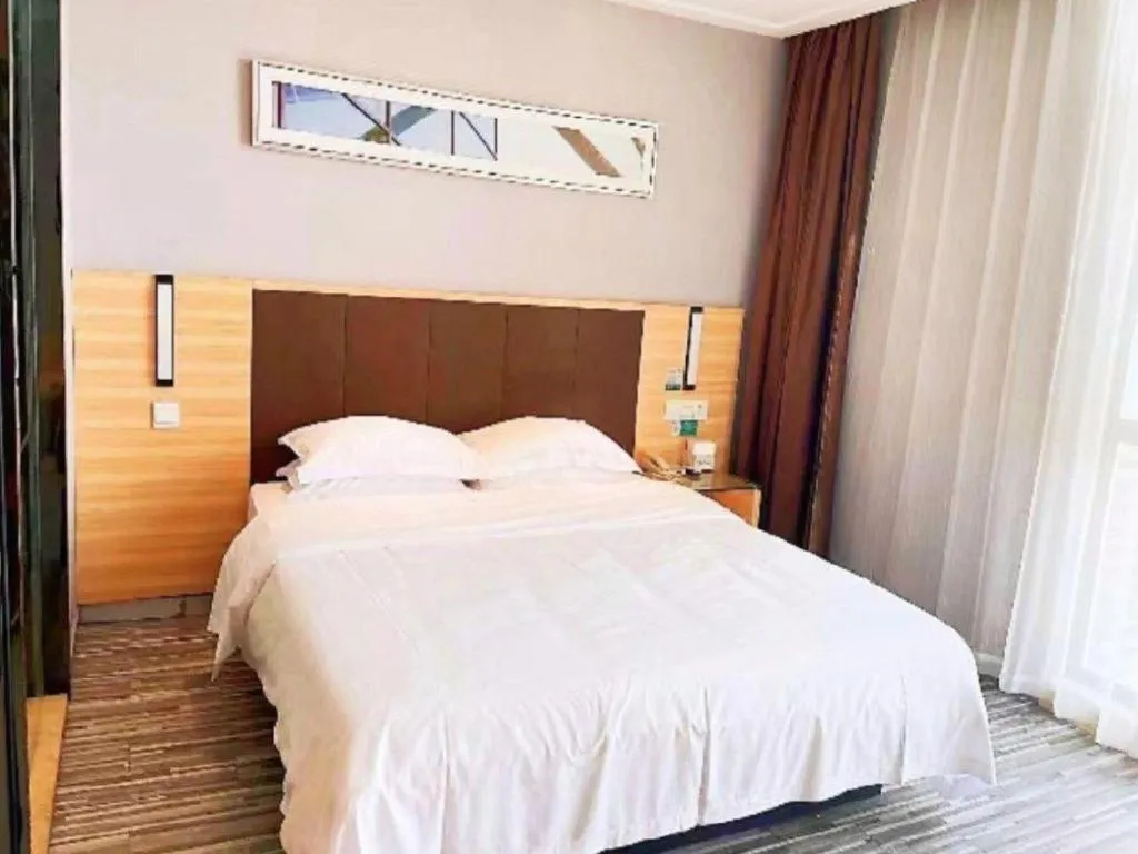 Bed in City Comfort Inn Hefei Binhu Wanghu Building Exhibition Center