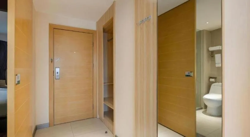 City Comfort Inn Nanning Mingxiu East Road Shishan Park Metro Station