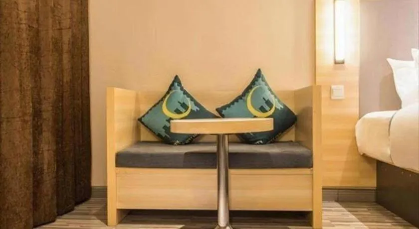 Bed in City Comfort Inn Nanning Mingxiu East Road Shishan Park Metro Station