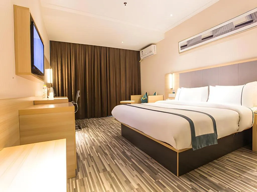 Bed in City Comfort Inn Nanning Mingxiu East Road Shishan Park Metro Station