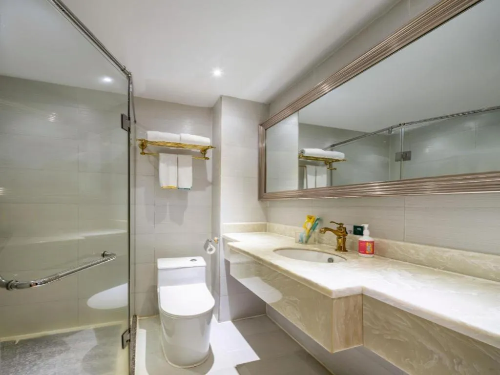 City Comfort Inn Zhanjiang Mazhang Pedestrian Street High-speed Railway West Station