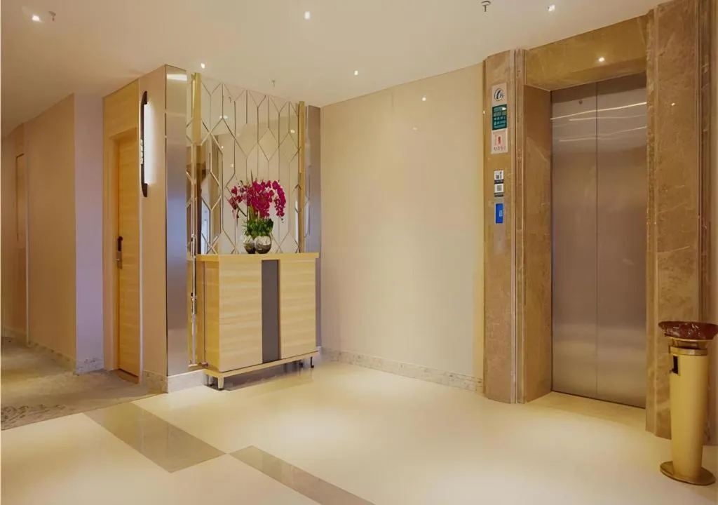 City Comfort Inn Zhanjiang Mazhang Pedestrian Street High-speed Railway West Station