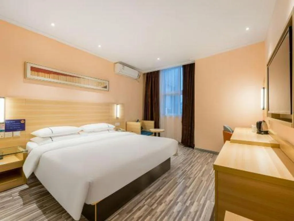 Bed in City Comfort Inn Foshan Kuiqi Road Metro Station