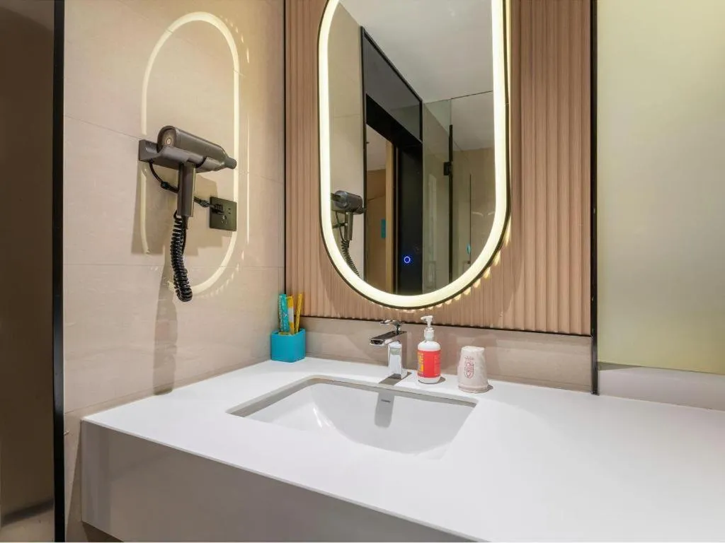 City Comfort Inn Wuhan International Expo Center Qianjin Village Metro Station