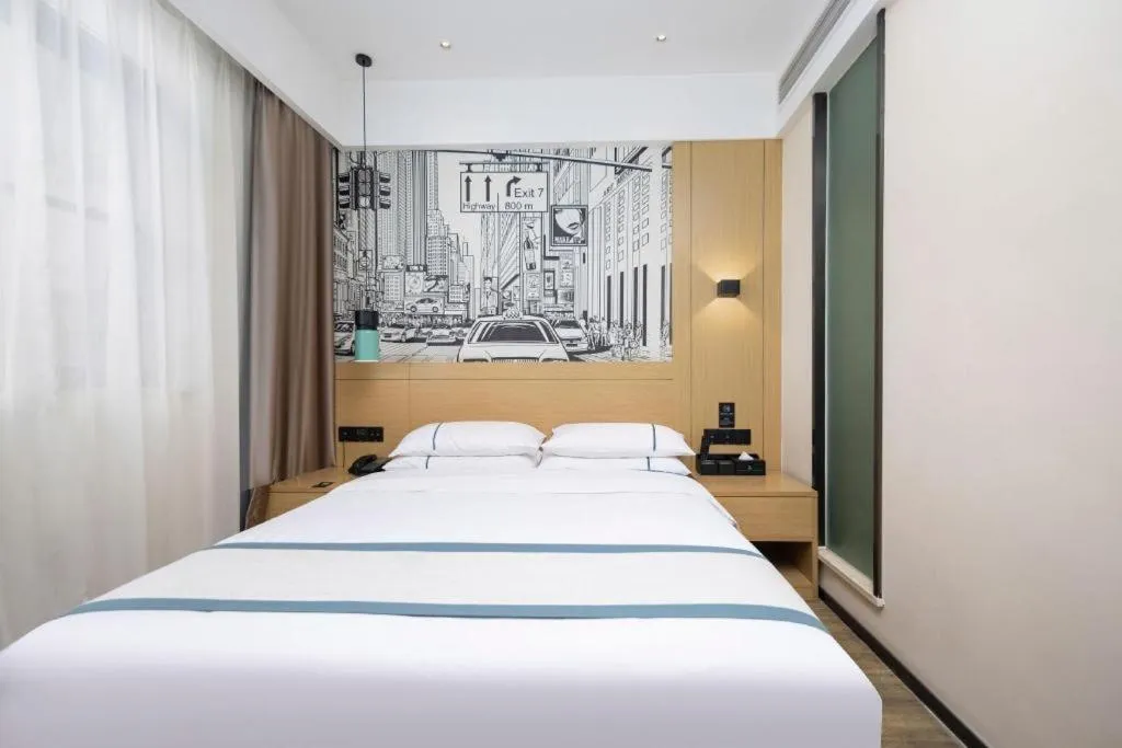 Bed in City Comfort Inn Yingcheng Walking Street