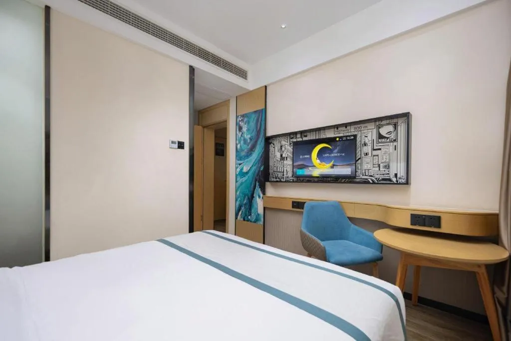 Bed in City Comfort Inn Yingcheng Walking Street