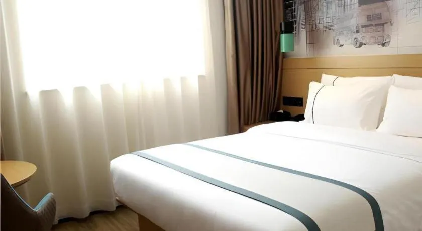 Bed in City Comfort Inn Yingcheng Walking Street