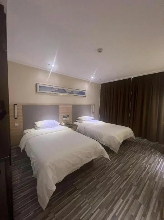 Bed in City Comfort Inn Tongren High-speed Railway Station