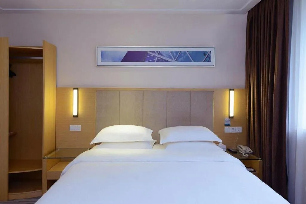 Bed in City Comfort Inn Tongren High-speed Railway Station