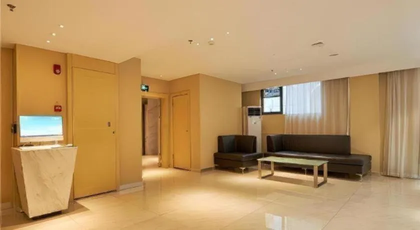 City Comfort Inn Liuzhou Wuxing Walking Street