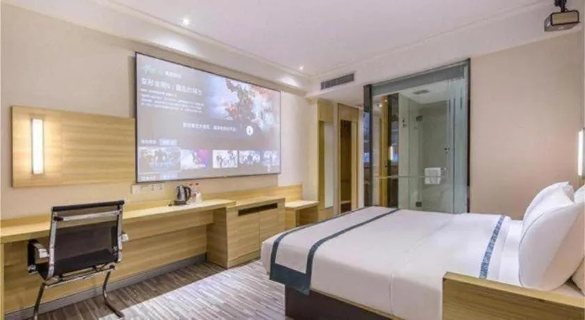 Bed in City Comfort Inn Zhuhai University Town Tangjiawan Plaza