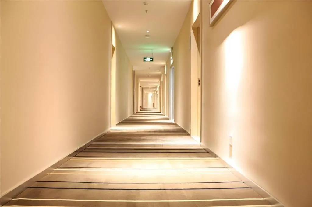 City Comfort Inn Zhuhai University Town Tangjiawan Plaza