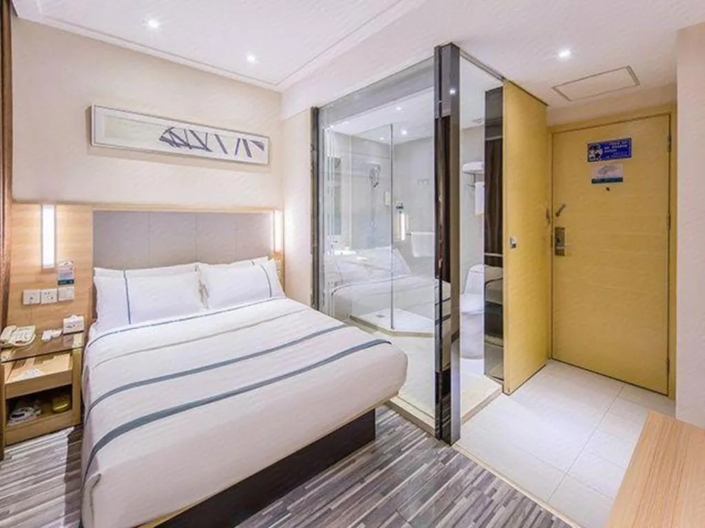 Bed in City Comfort Inn Wuzhou Bus Station