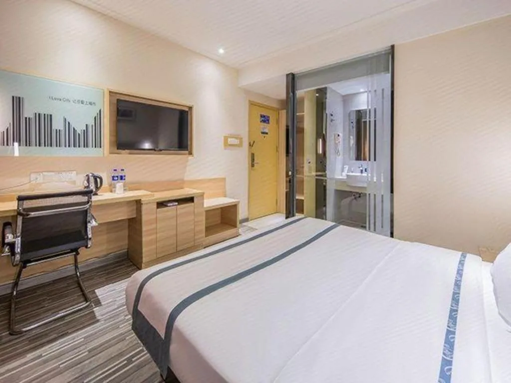 Bed in City Comfort Inn Wuzhou Bus Station